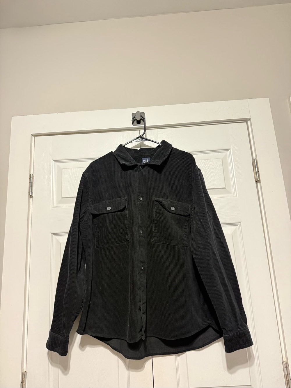 GAP Black Corduroy Button-Up Shirt Jacket